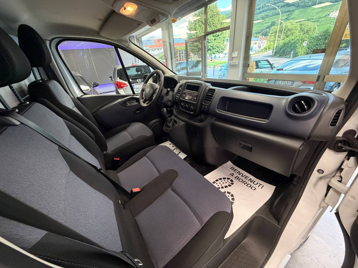 Opel Vivaro 1.6 125 cv 3 posti 2016 euro 6B