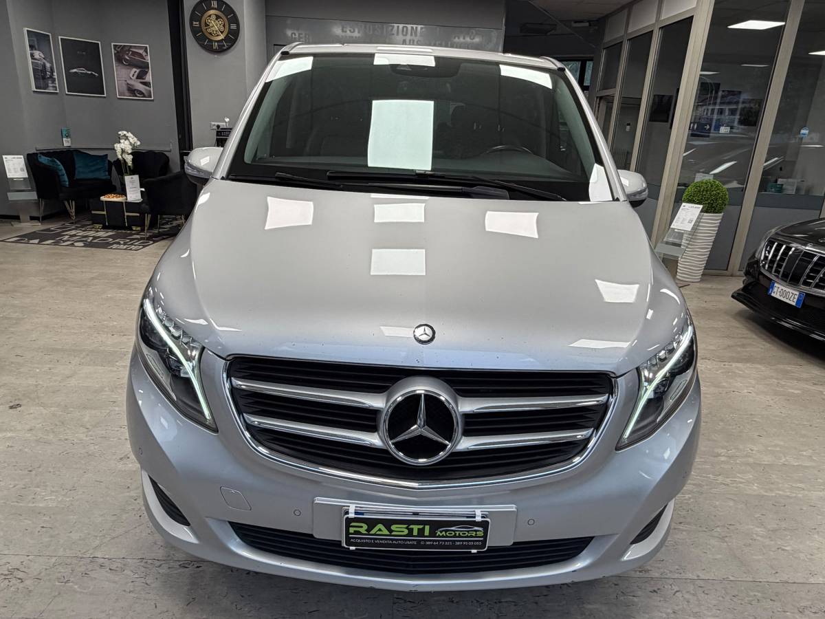MERCEDES-BENZ CLASSE V 250 CDI BLUETEC
