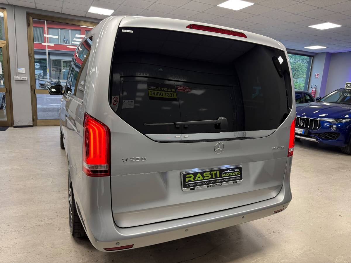 MERCEDES-BENZ CLASSE V 250 CDI BLUETEC
