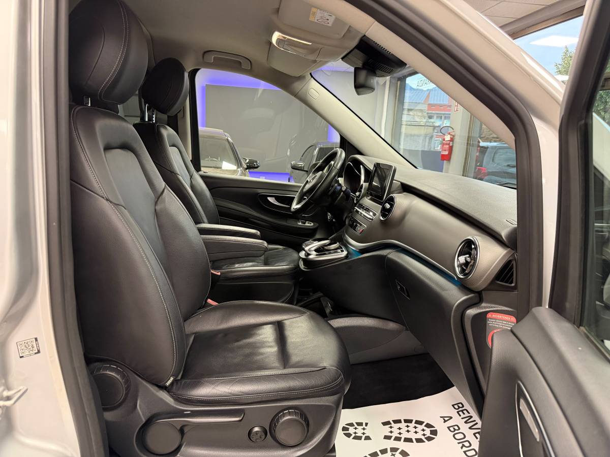 MERCEDES-BENZ CLASSE V 250 CDI BLUETEC
