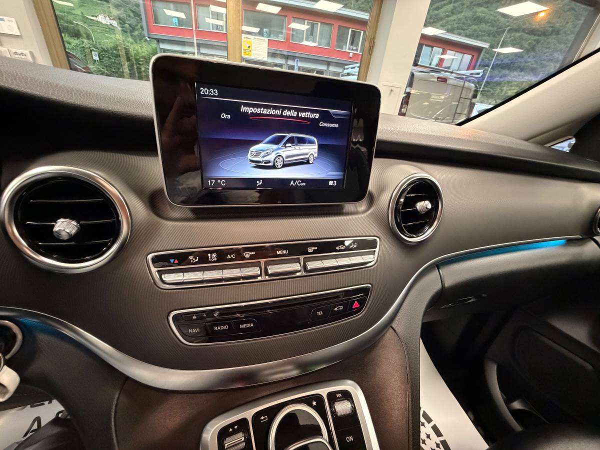 MERCEDES-BENZ CLASSE V 250 CDI BLUETEC
