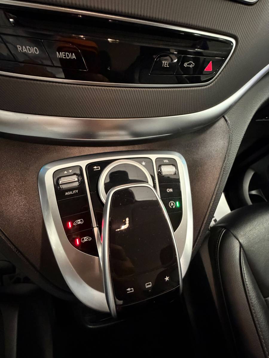 MERCEDES-BENZ CLASSE V 250 CDI BLUETEC