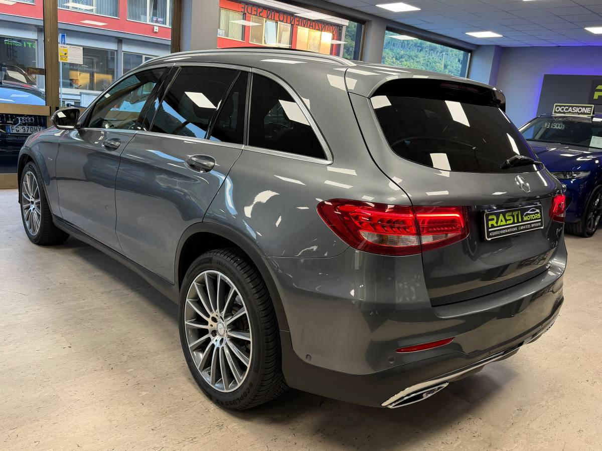 MERCEDES GLC 220d 4MATIC