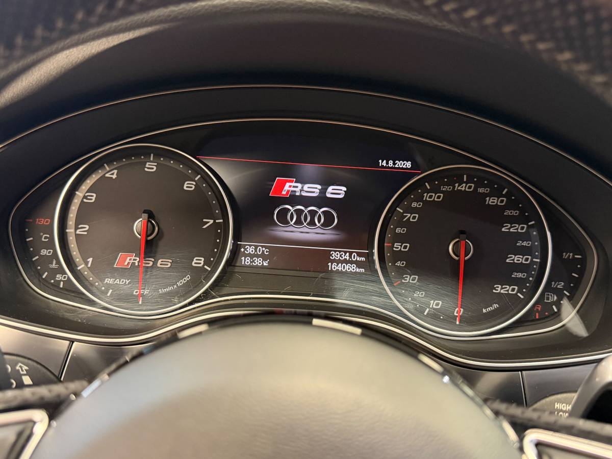 AUDI RS6 AVANT 4.0 TFSI QUATTRO TIPTRONIC