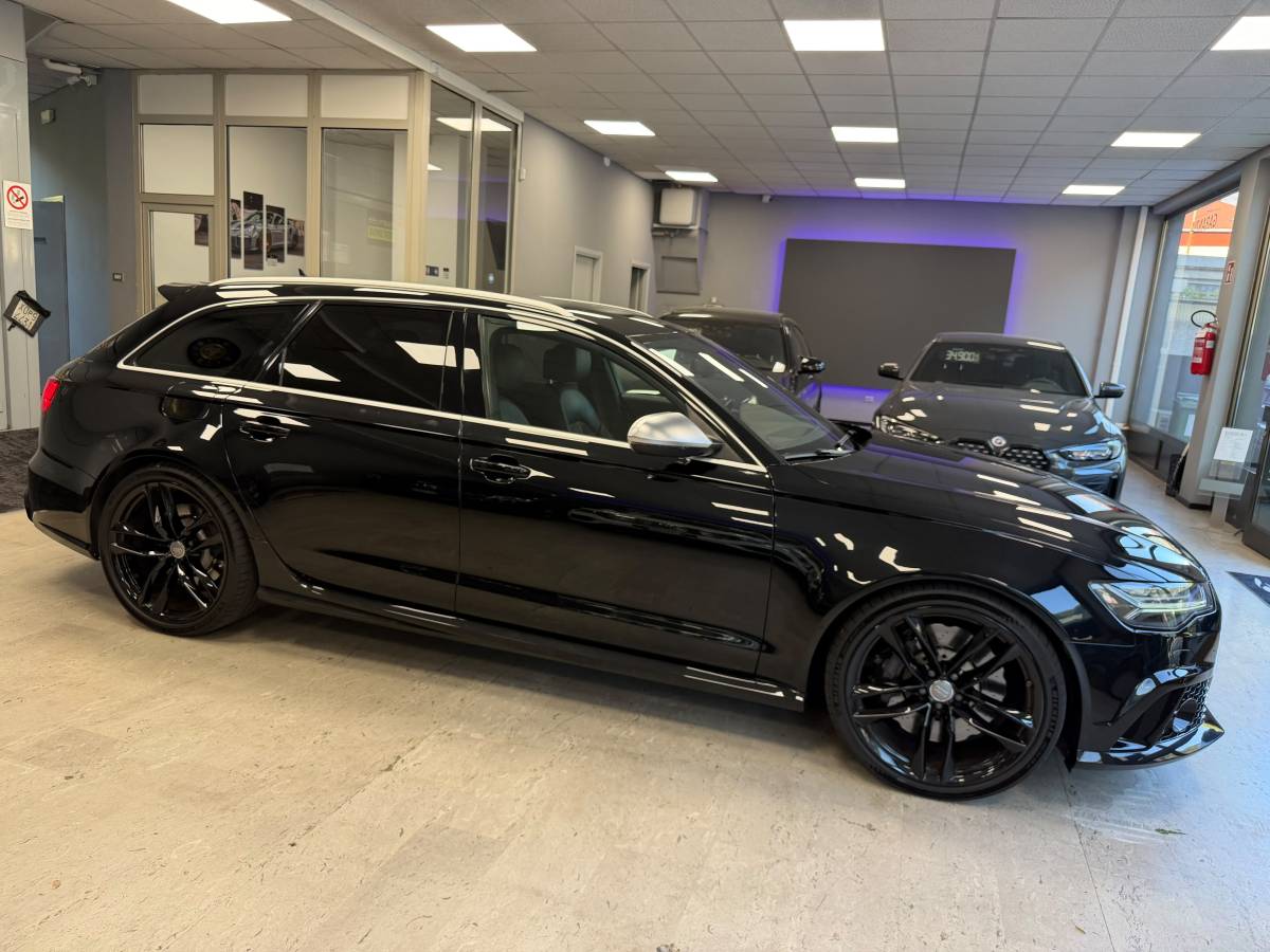 AUDI RS6 AVANT 4.0 TFSI QUATTRO TIPTRONIC