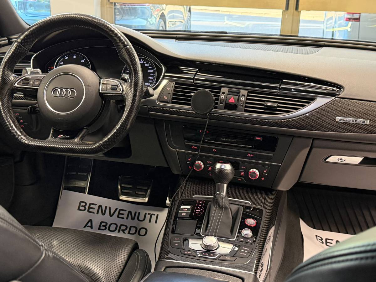 AUDI RS6 AVANT 4.0 TFSI QUATTRO TIPTRONIC
