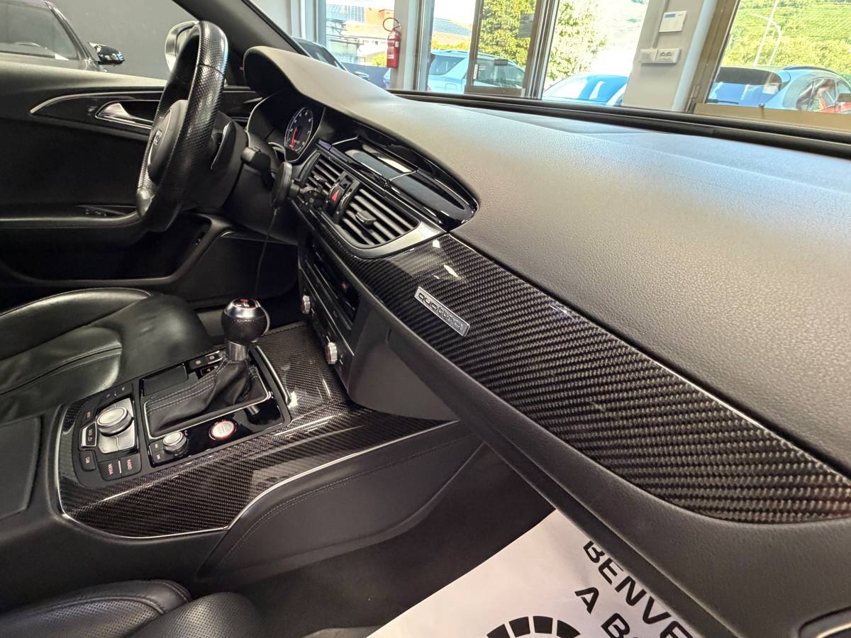AUDI RS6 AVANT 4.0 TFSI QUATTRO TIPTRONIC