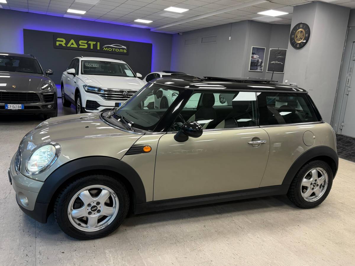 MINI COOPER CHILI 1.6 16V – AUTOMATICA – 120 CV Ok anche per i neopatentati 