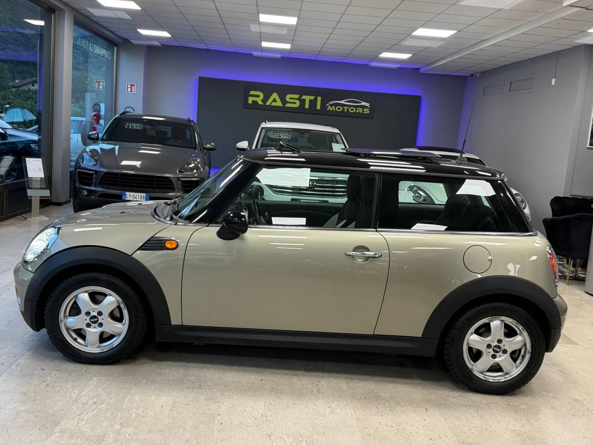 MINI COOPER CHILI 1.6 16V – AUTOMATICA – 120 CV Ok anche per i neopatentati 