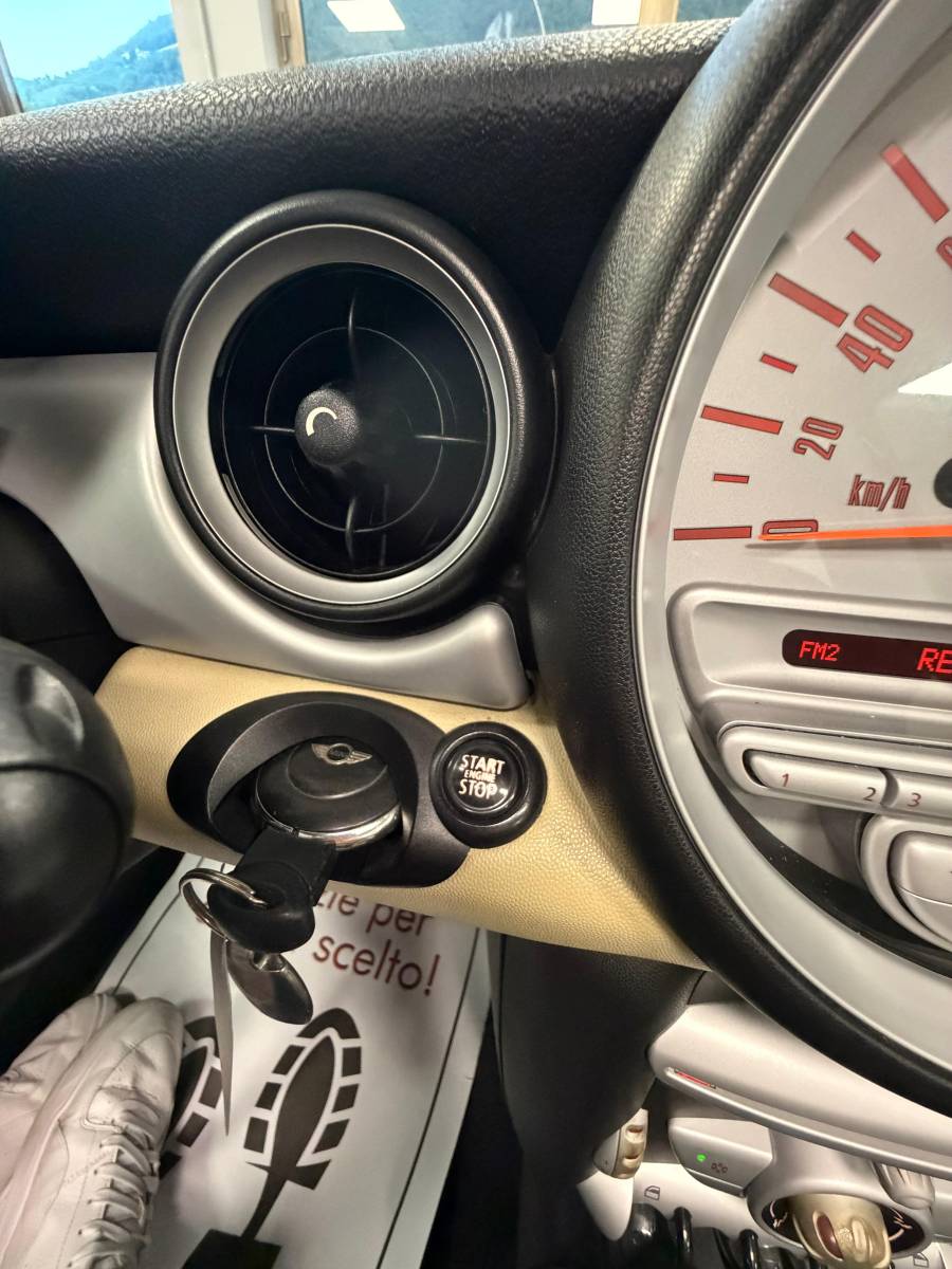 MINI COOPER CHILI 1.6 16V – AUTOMATICA – 120 CV Ok anche per i neopatentati 