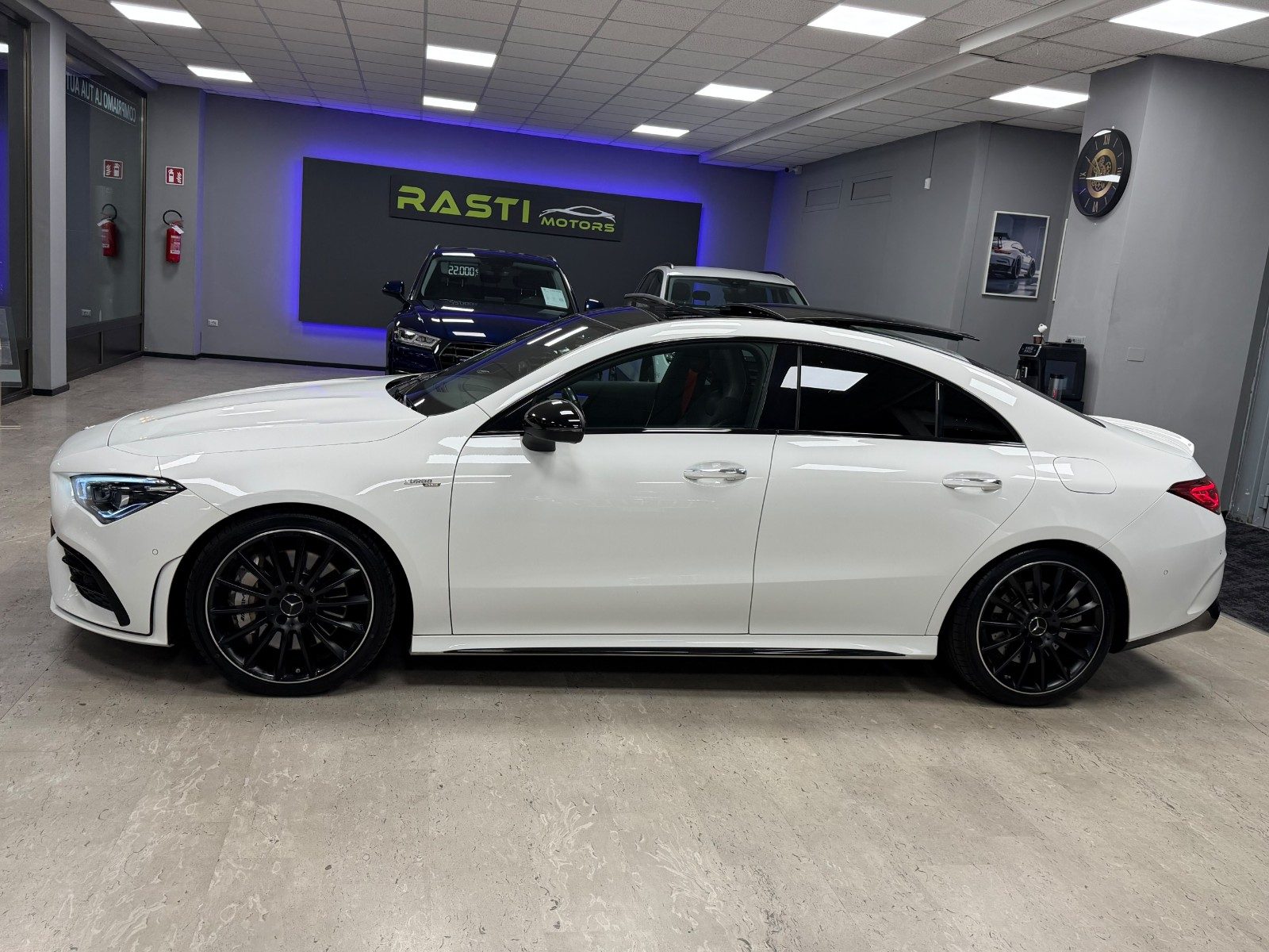 MERCEDES-BENZ CLA 35 AMG 4MATIC – 306 CV
