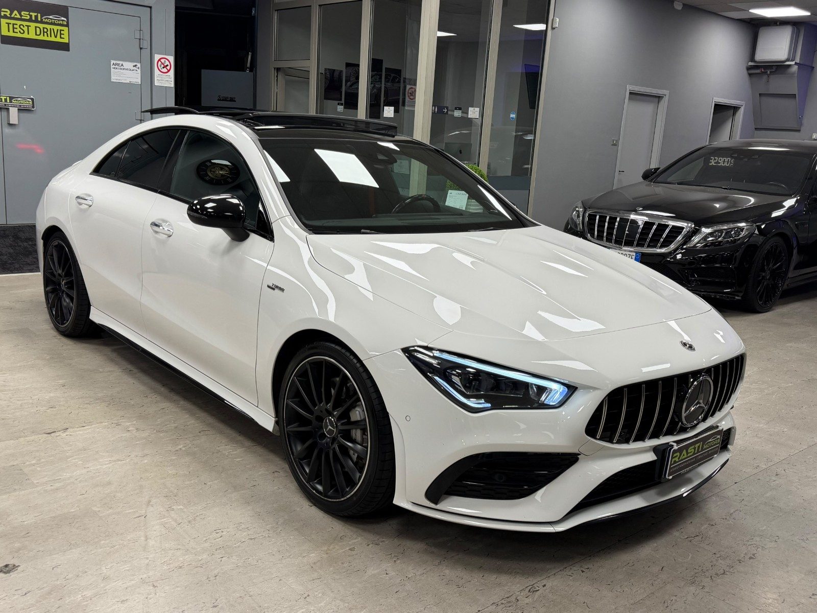 MERCEDES-BENZ CLA 35 AMG 4MATIC – 306 CV