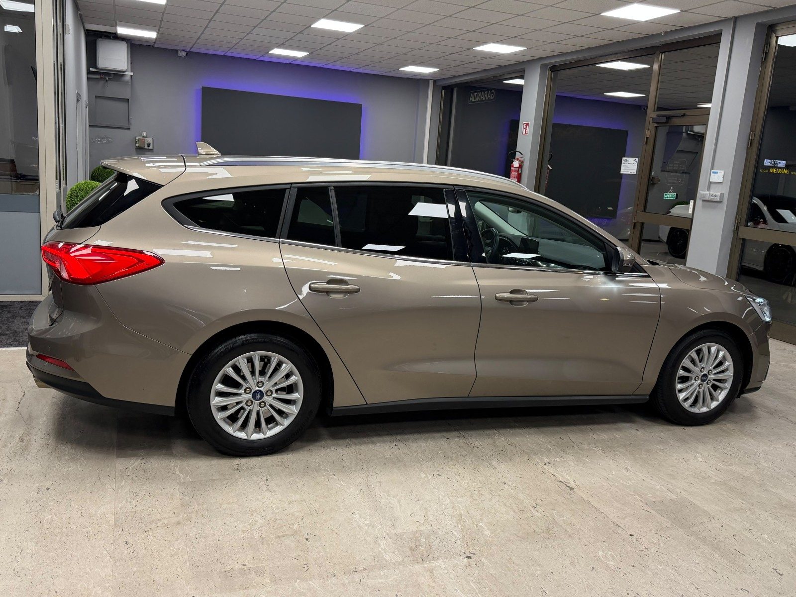 FORD FOCUS SW 1.0 ECOBOOST 125 CV VIGNALE – 2019