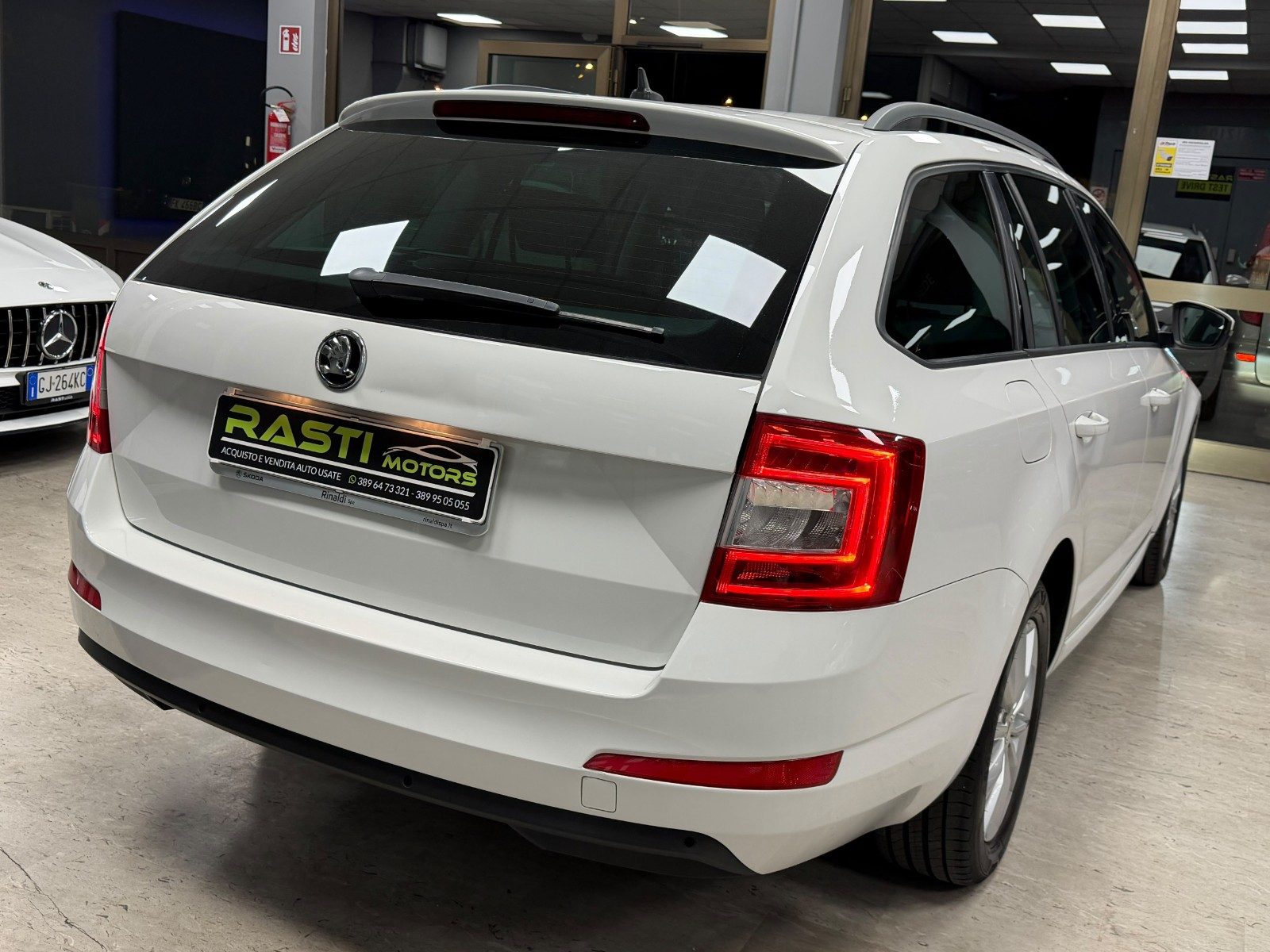 SKODA OCTAVIA 1.6 TDI DSG WAGON STYLE – 110 CV 