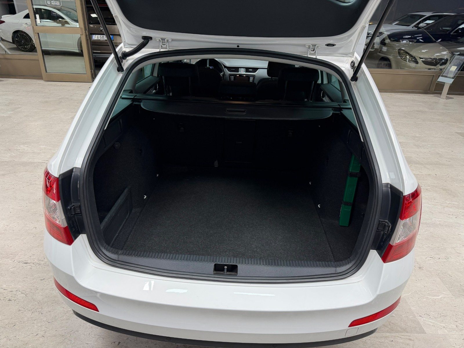 SKODA OCTAVIA 1.6 TDI DSG WAGON STYLE – 110 CV 