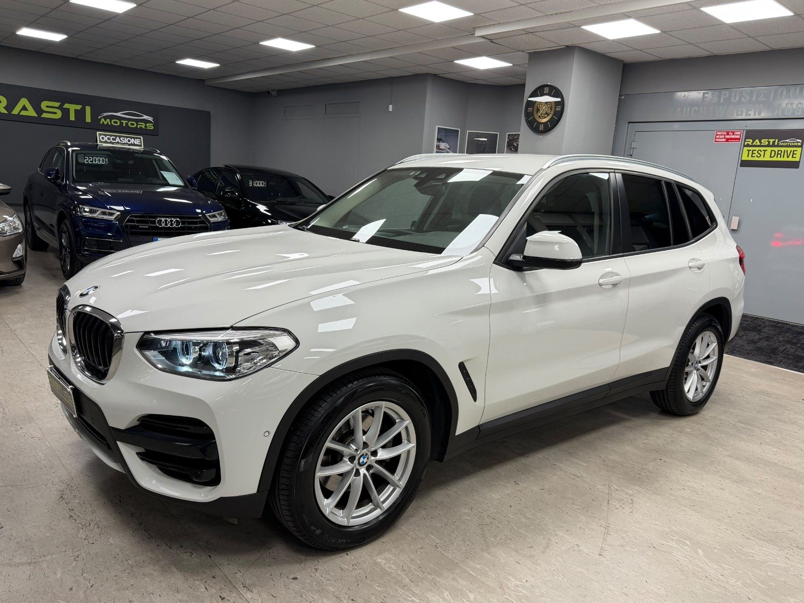 BMW X3 sDrive18d SPORT – 150 CV – IVA ESPOSTA
