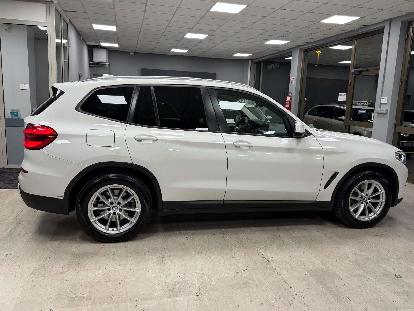 BMW X3 sDrive18d SPORT – 150 CV – IVA ESPOSTA