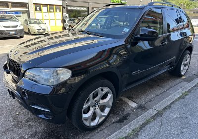 BMW X5 xDrive30d – 7 POSTI  